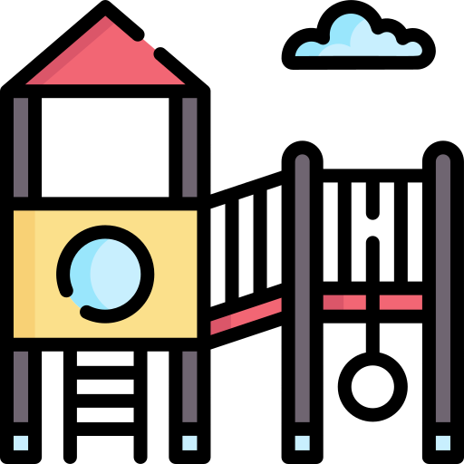 ساحات لعب داخلية وخارجية